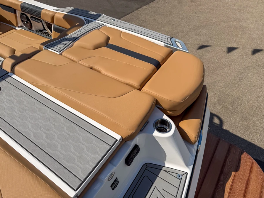 2022-mastercraft-xt24-139466-image7