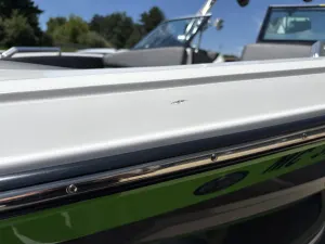 2017-mastercraft-xt23-139469-image13