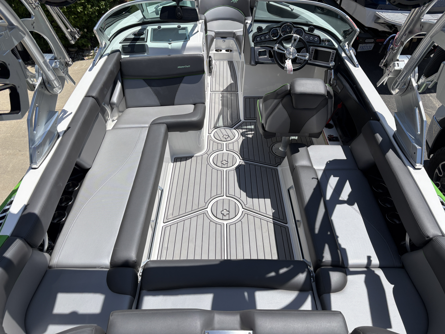 2017 MasterCraft XT23