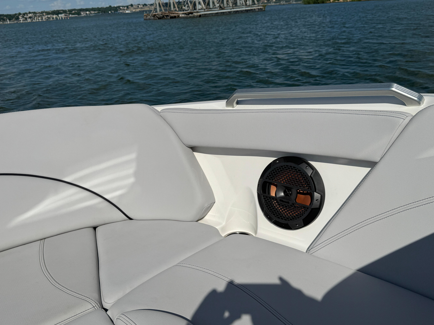 2019 MasterCraft XT22