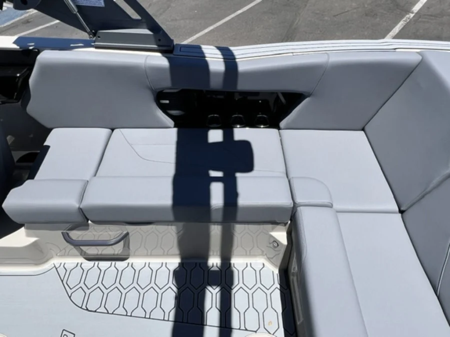 2026-mastercraft-nxt22-139473-image16