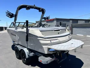 2026-mastercraft-nxt22-139473-image9
