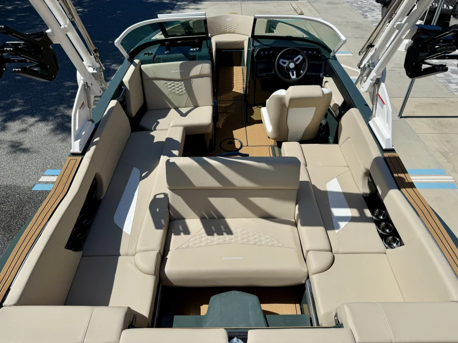 2027-mastercraft-nxt23-139475-image18