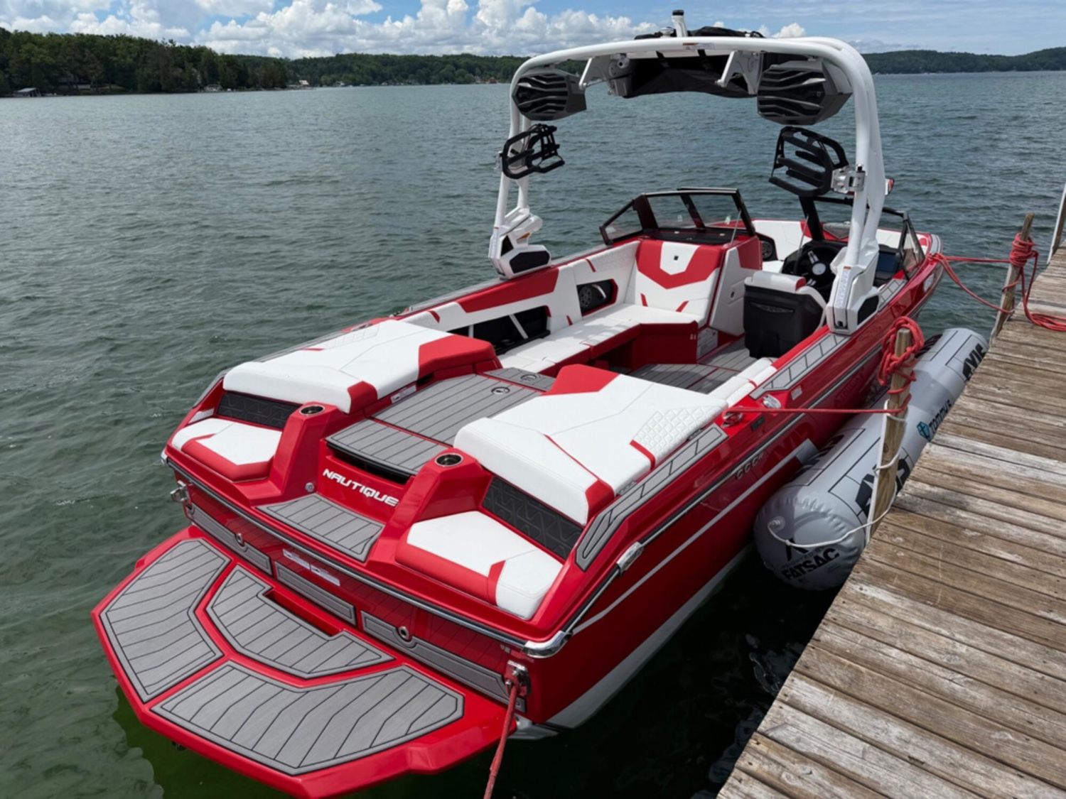 2026 Nautique GS22