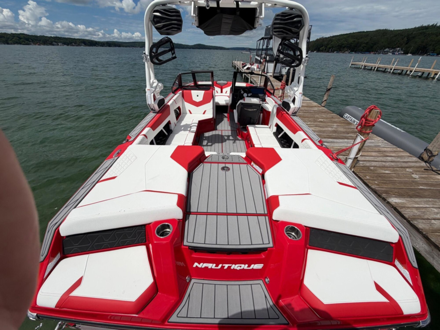 2026 Nautique GS22