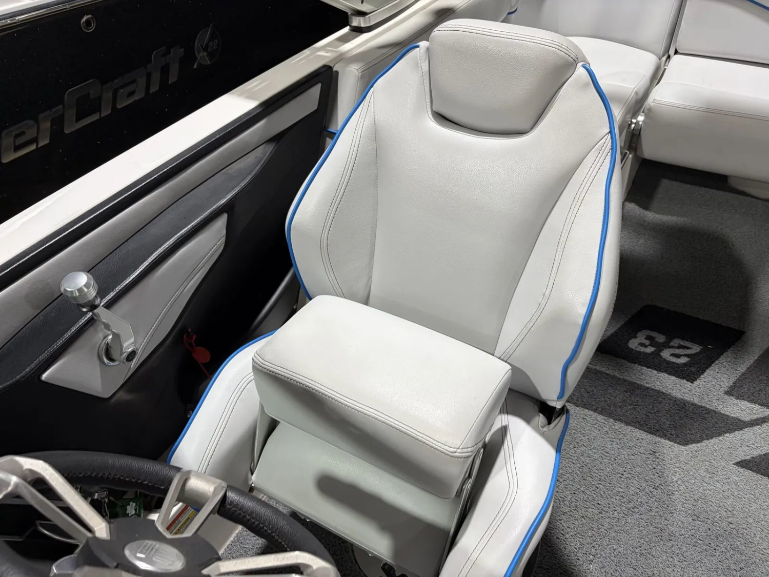 2020 MASTERCRAFT XT23