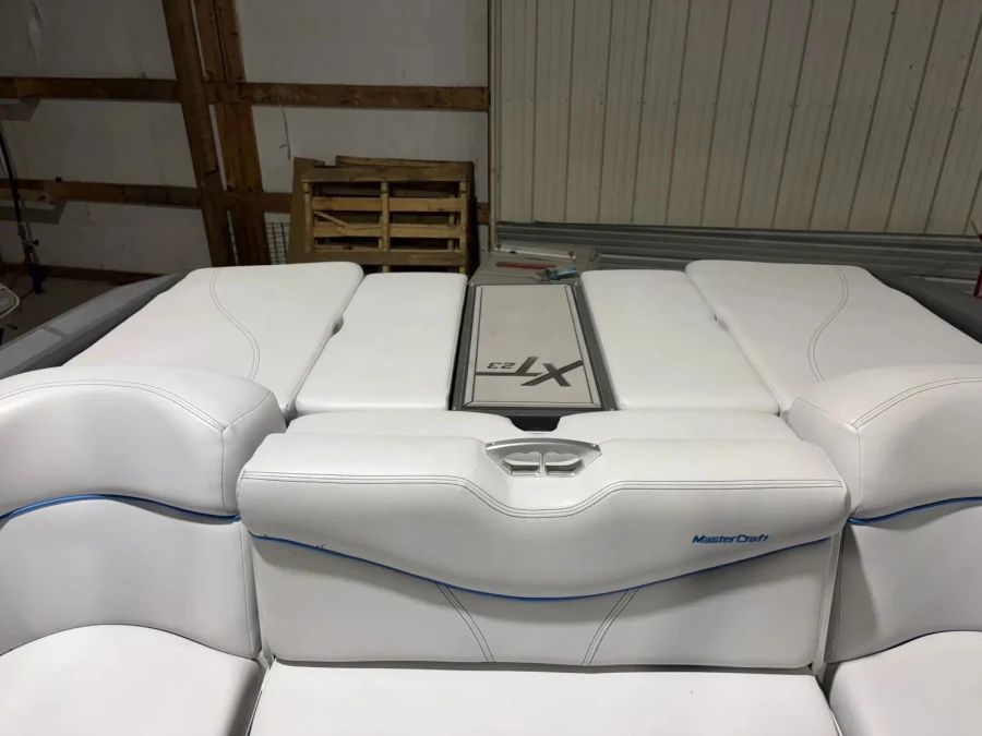 2020-mastercraft-xt23-139015-image15
