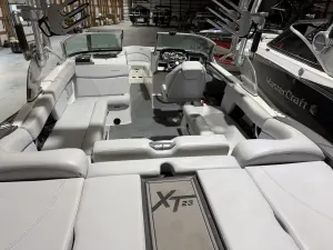 2020-mastercraft-xt23-139015-image17