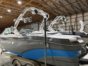 2020-mastercraft-xt23-139015-image4