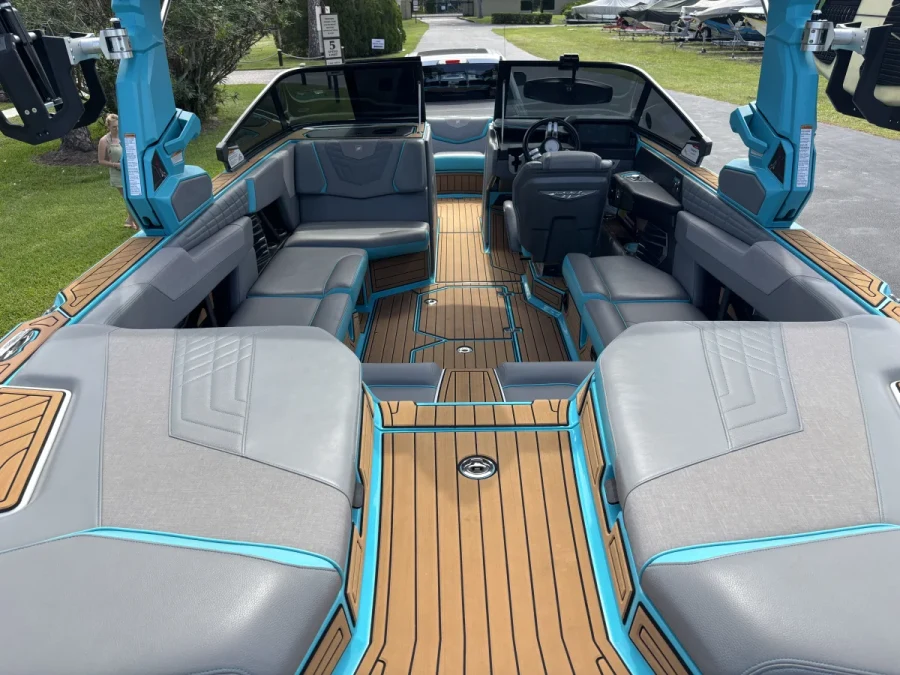 2022-nautique-g23-139493-image6.webp