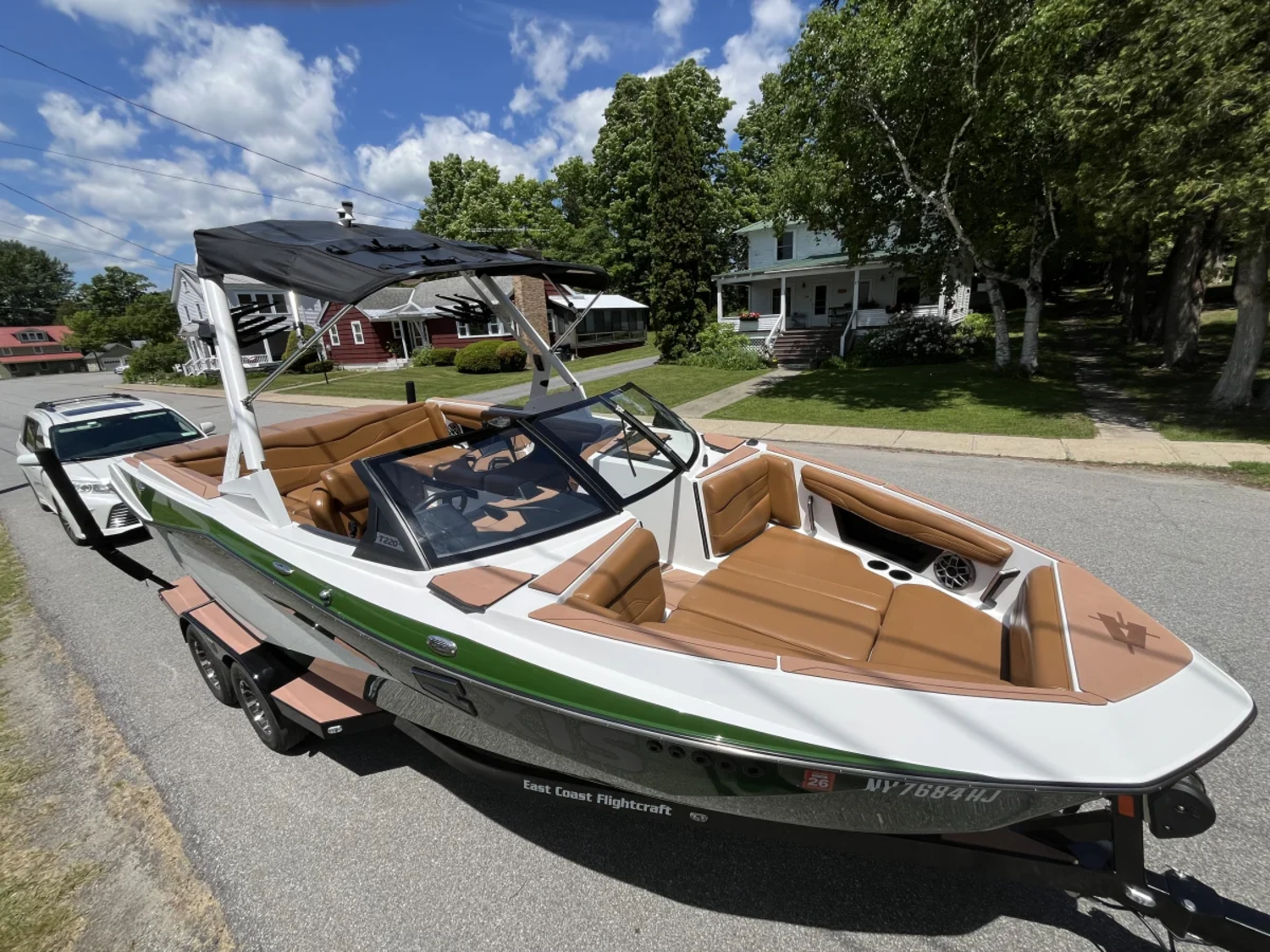 2022 Axis Wake Research T220