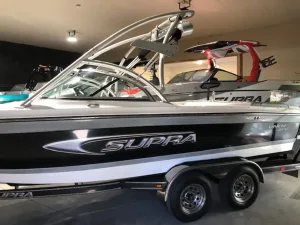 2005-supra-launch-21v-139504-image1.webp