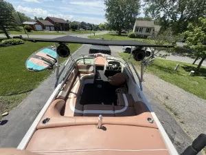 2000-mastercraft-maristar-230-139526-image0.webp