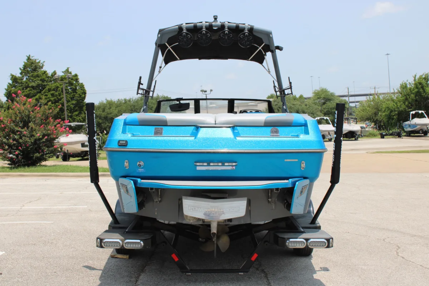 2020 Axis T23