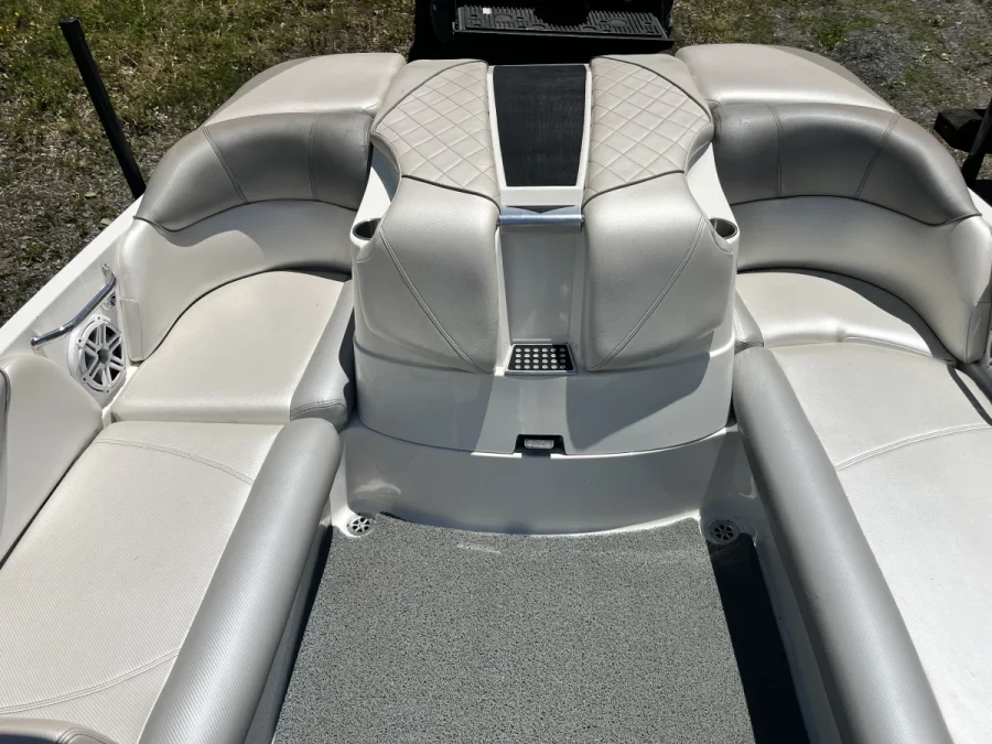 2011-mastercraft-x-14v-139543-image5.webp