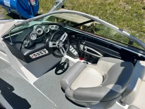 2011-mastercraft-x-14v-139543-image6.webp