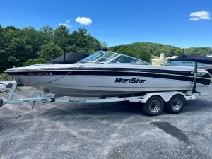 1999-mastercraft-maristar-230-139547-image0.webp