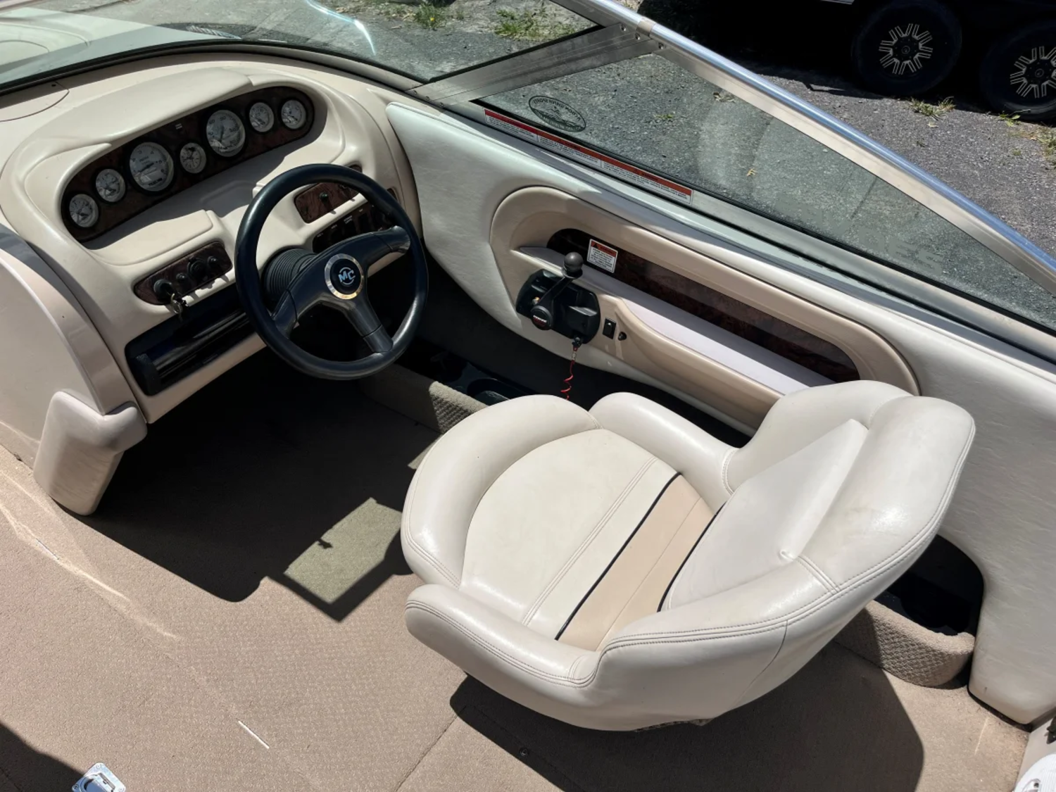 1999 MasterCraft MariStar 230 VRS