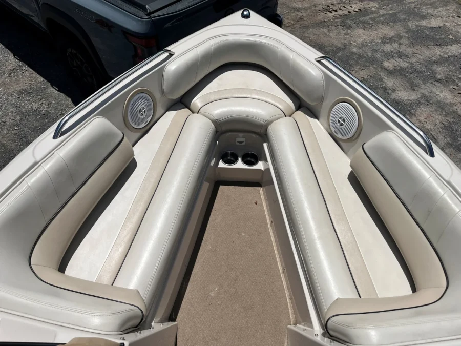 1999-mastercraft-maristar-230-139547-image6.webp