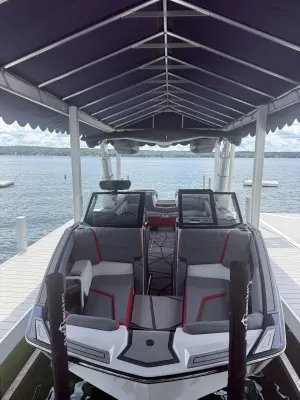 2025 Nautique  Icon