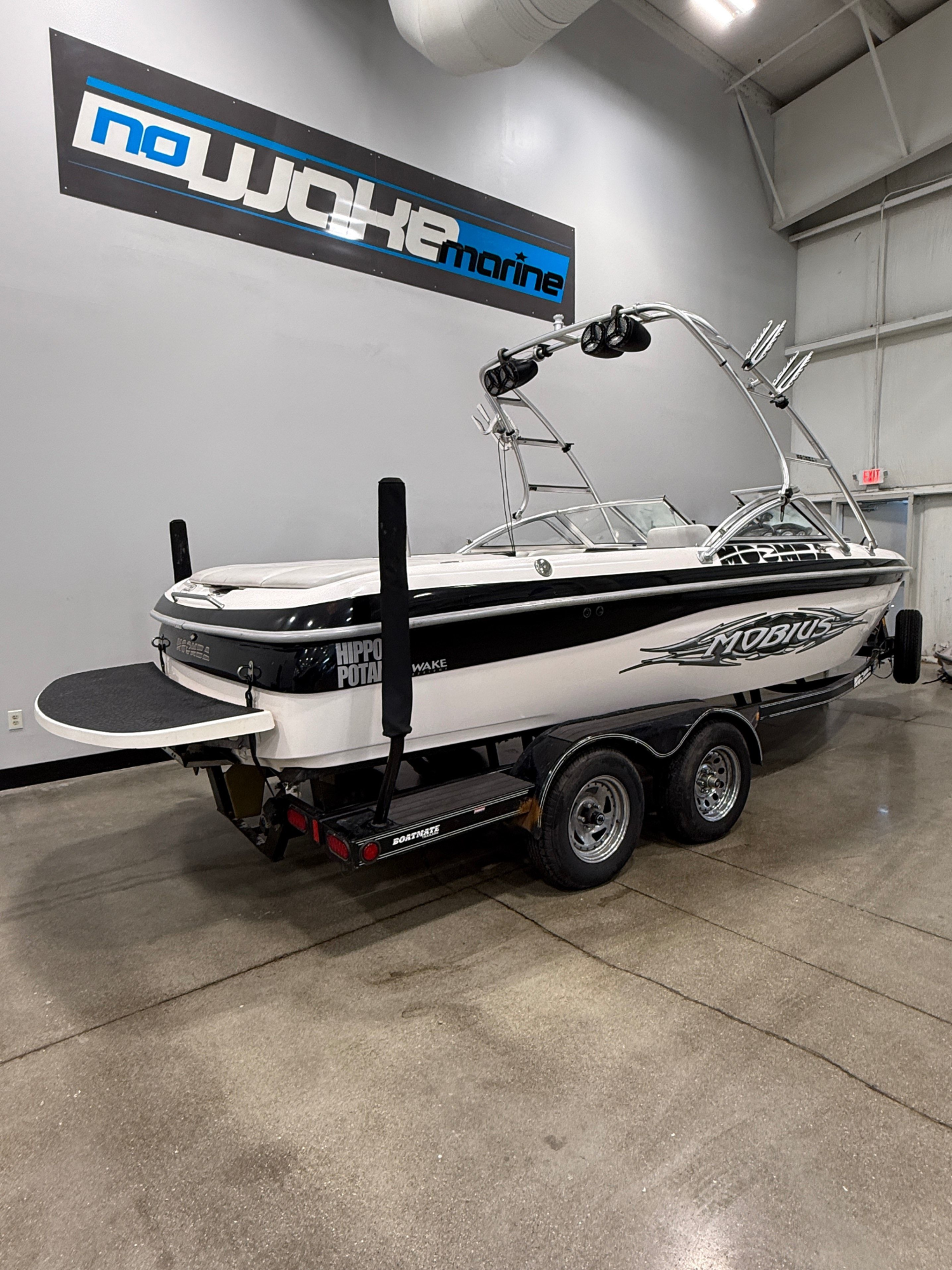 2002 Moomba Mobius V