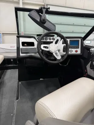 2016-mastercraft-nxt20-139569-image12