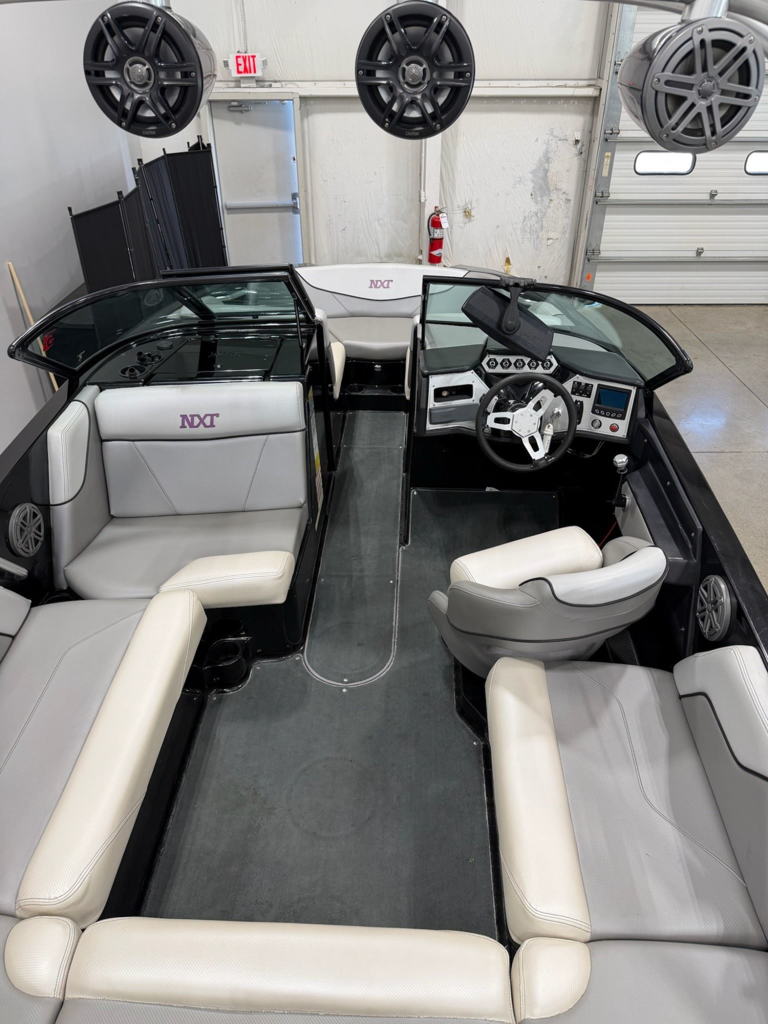 2016 MasterCraft NXT20
