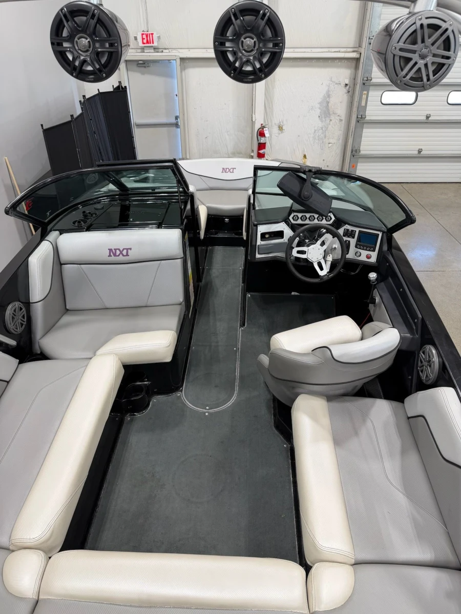2016-mastercraft-nxt20-139569-image9
