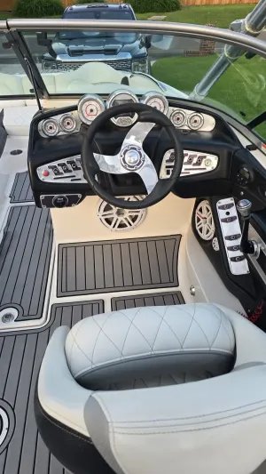 2008-mastercraft-x35-139572-image4.webp