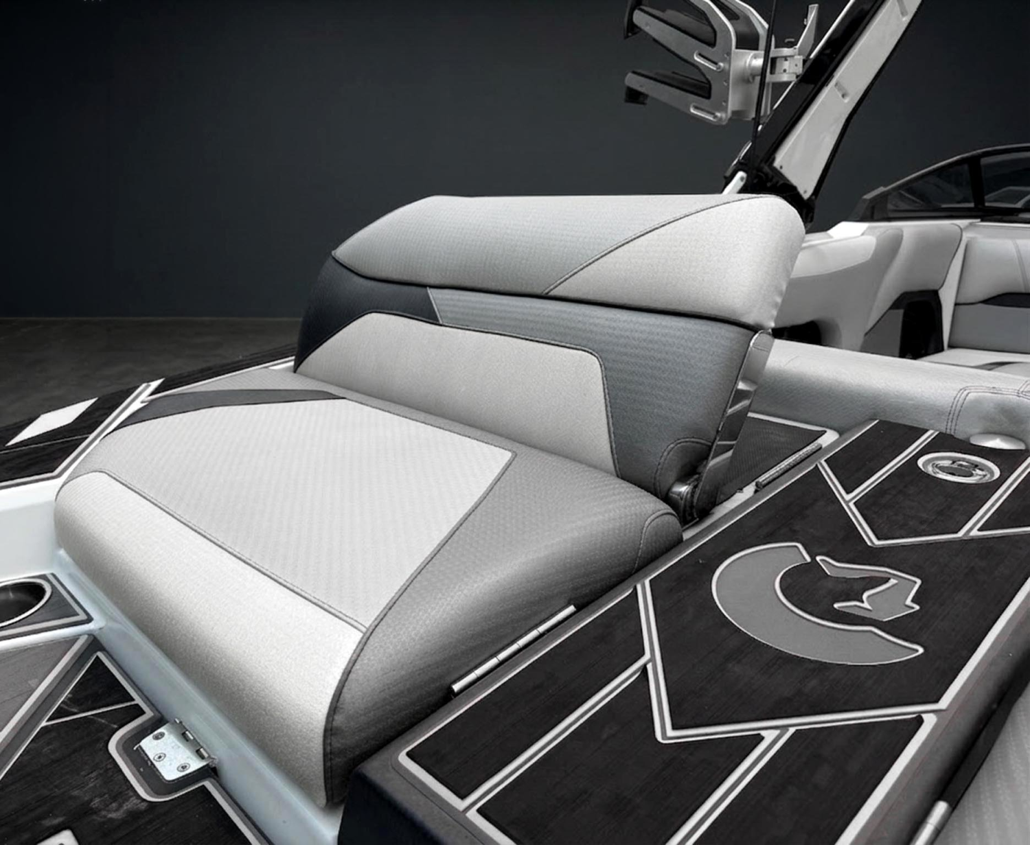 2021 Centurion Boats Ri245