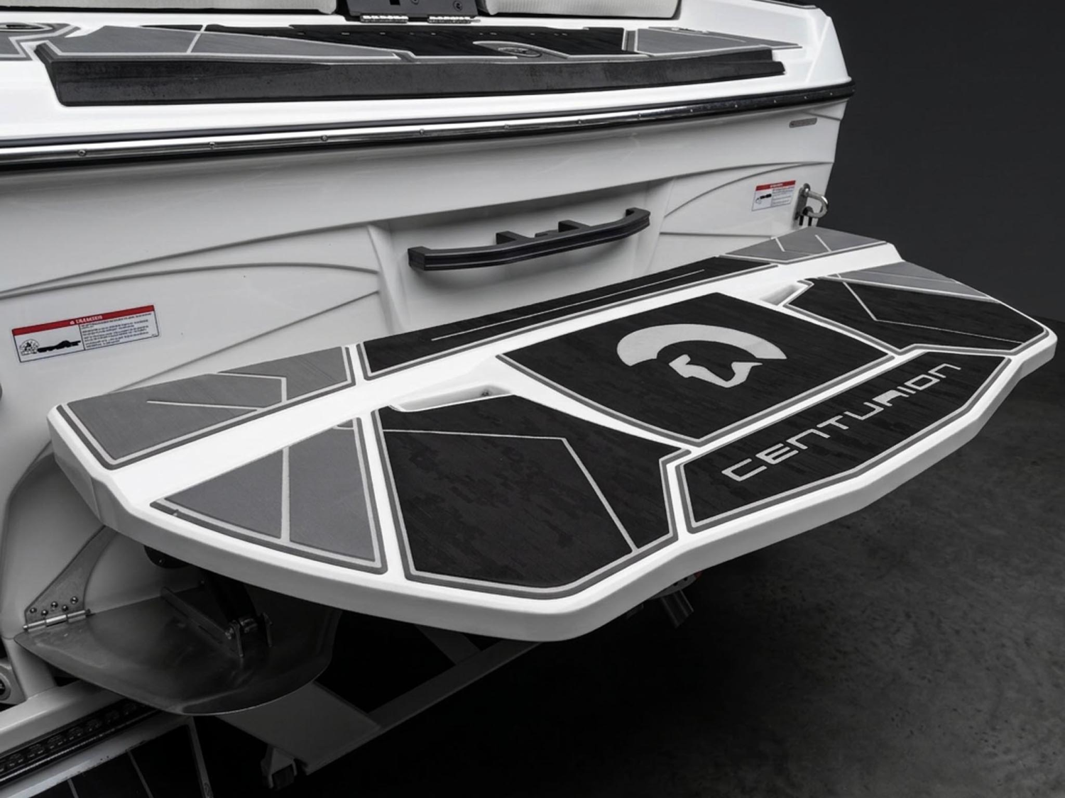 2021 Centurion Boats Ri245