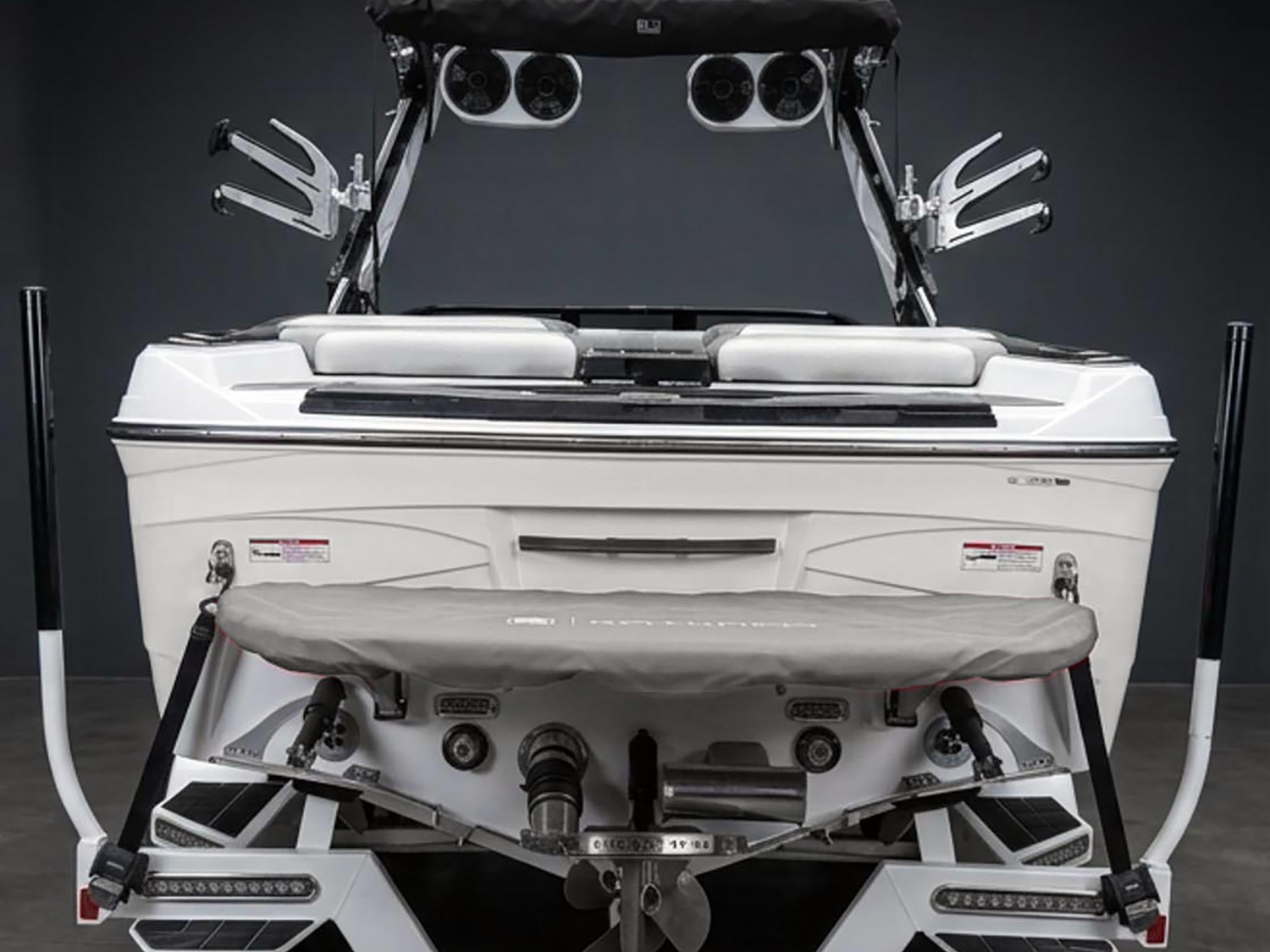 2021 Centurion Boats Ri245