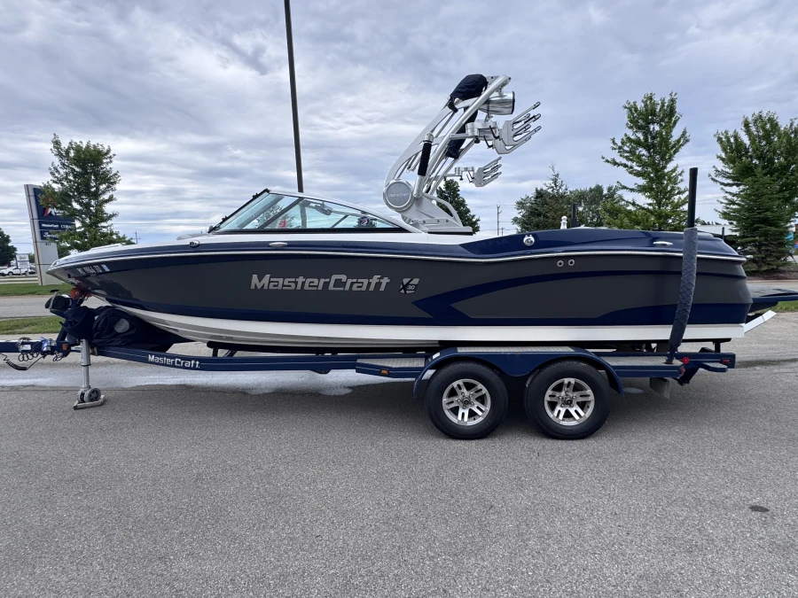2014-mastercraft-x30-139580-image4