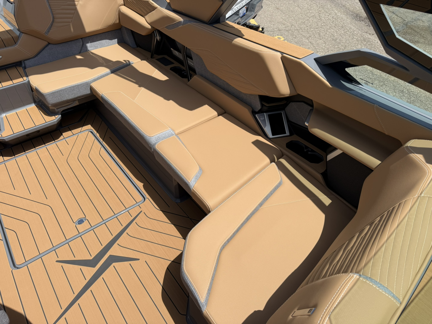 2027 MasterCraft X23
