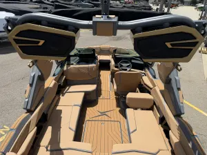 2027-mastercraft-x23-139588-image9