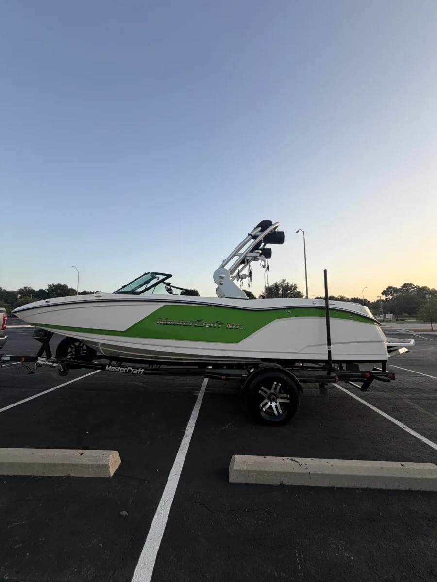 2019-mastercraft-nxt20-139590-image5.webp