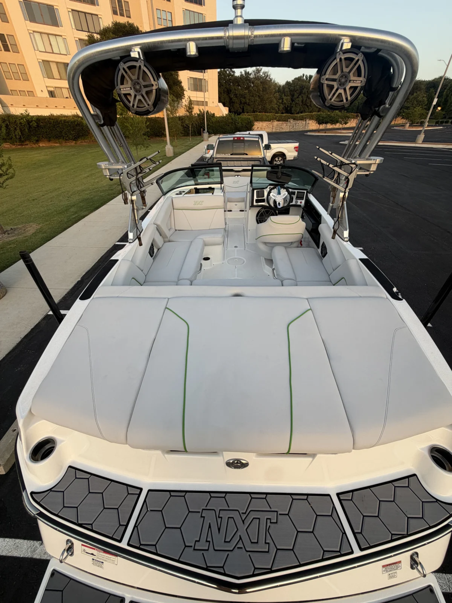 2019 MasterCraft NXT 20 