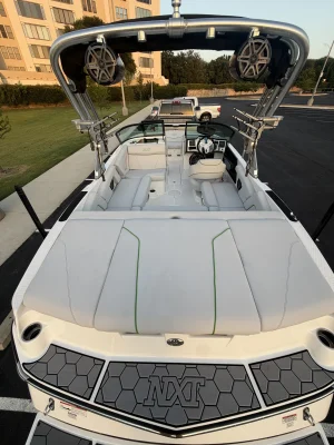 2019-mastercraft-nxt20-139590-image9.webp