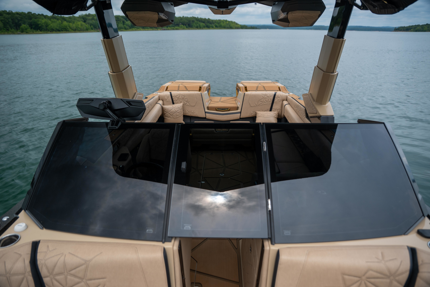 2025 Nautique Paragon 25