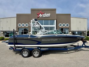2014-mastercraft-x30-140118-image1