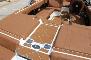 2026-malibu-wakesetter-23-lsv-139623-image10.webp