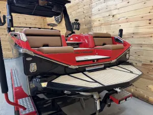 2021-nautique-g25-paragon-139625-image1.webp