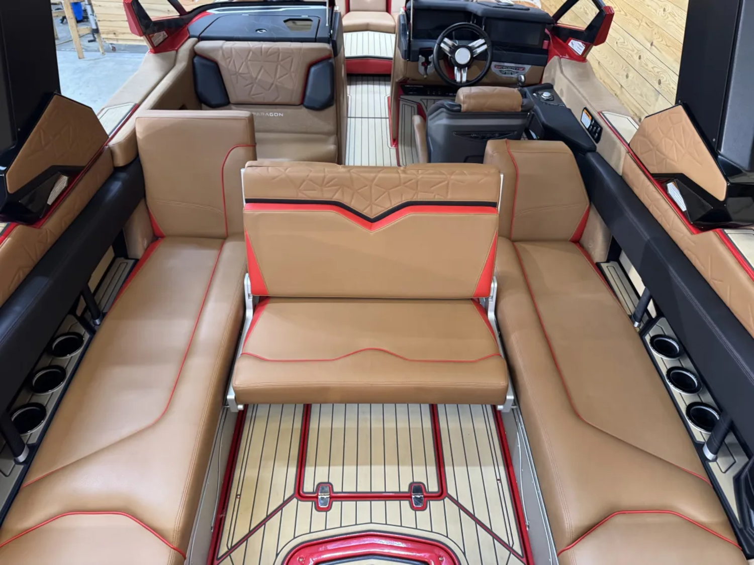 2021 Nautique Paragon G25 ONLY 50 HOURS!!!