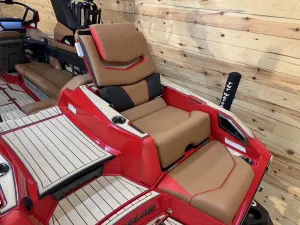 2021-nautique-g25-paragon-139625-image2.webp