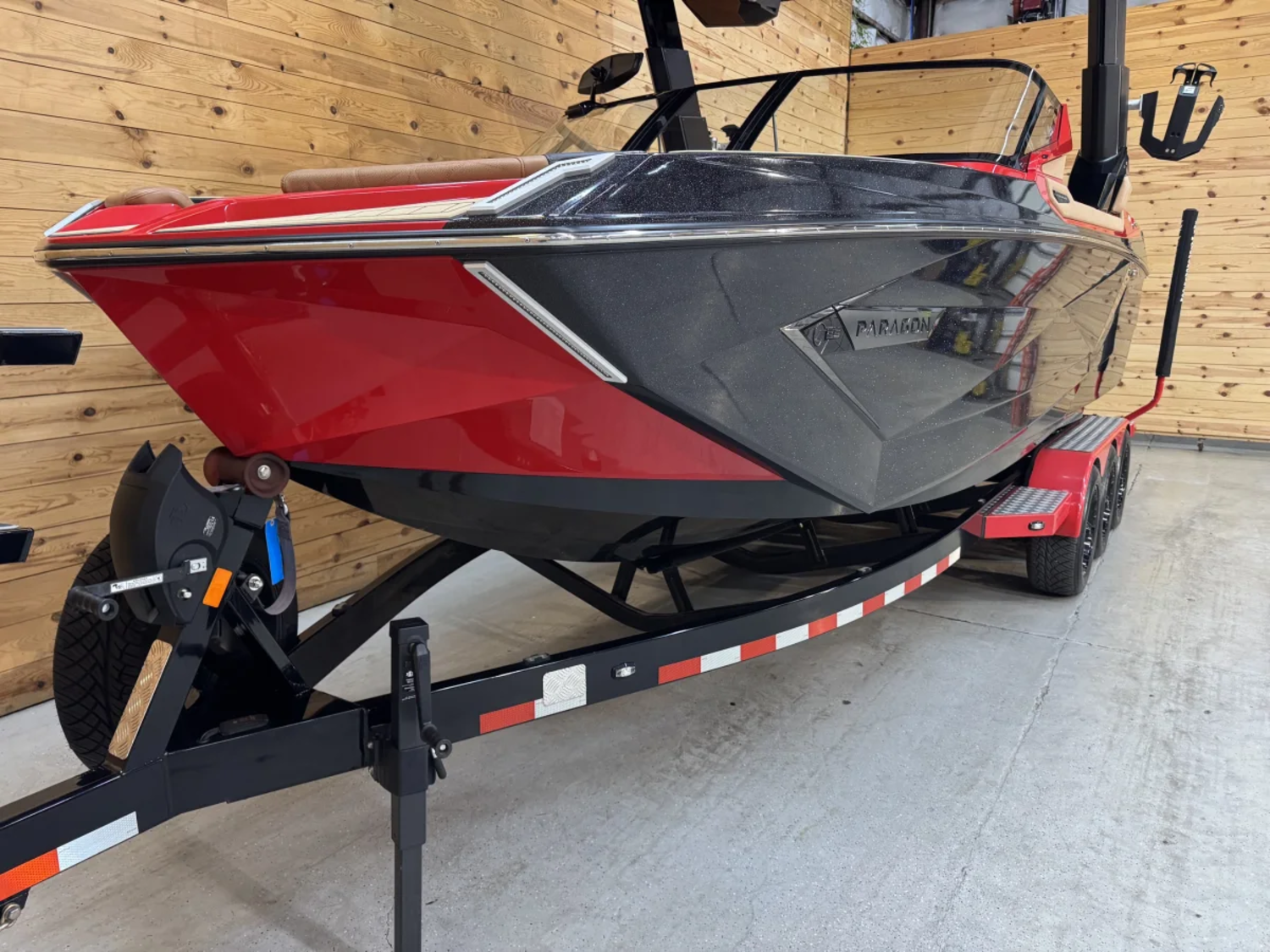 2021 Nautique Paragon G25 ONLY 50 HOURS!!!