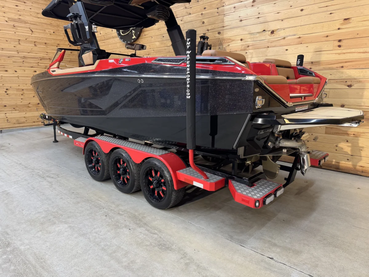 2021 Nautique Paragon G25 ONLY 50 HOURS!!!