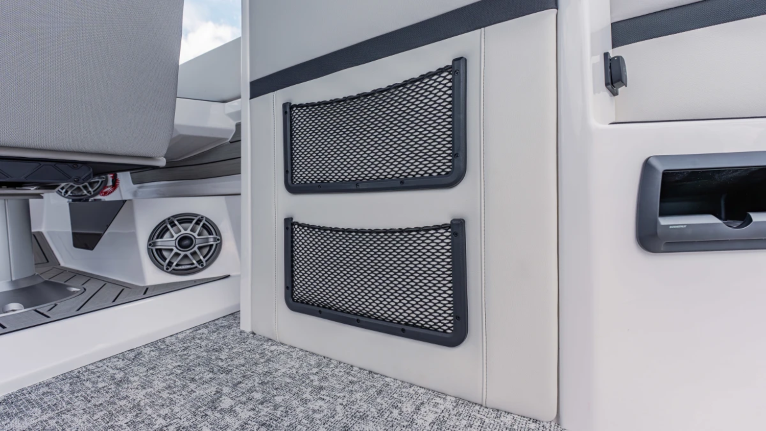 2027 Revel RS25L
