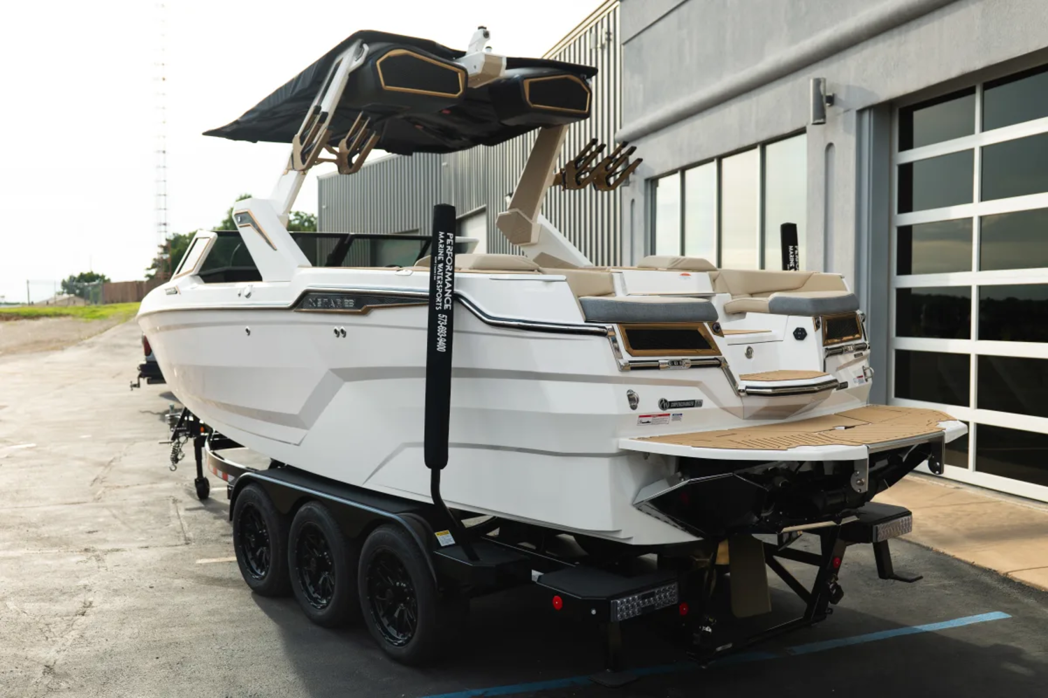 2026 MASTERCRAFT XSTAR-23 CUSTOM WHITE STARLIGHT METAL FLAKE 