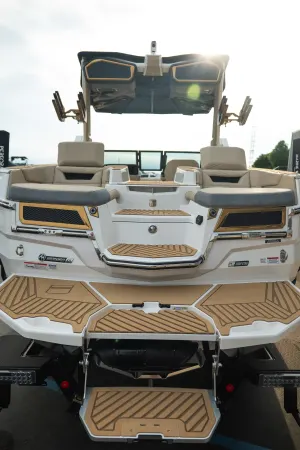 2026-mastercraft-x-star-139632-image7.webp