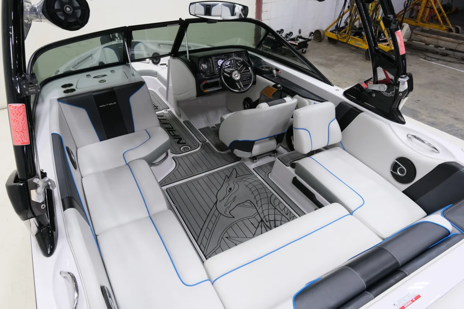 2011 Super Air Nautique 210